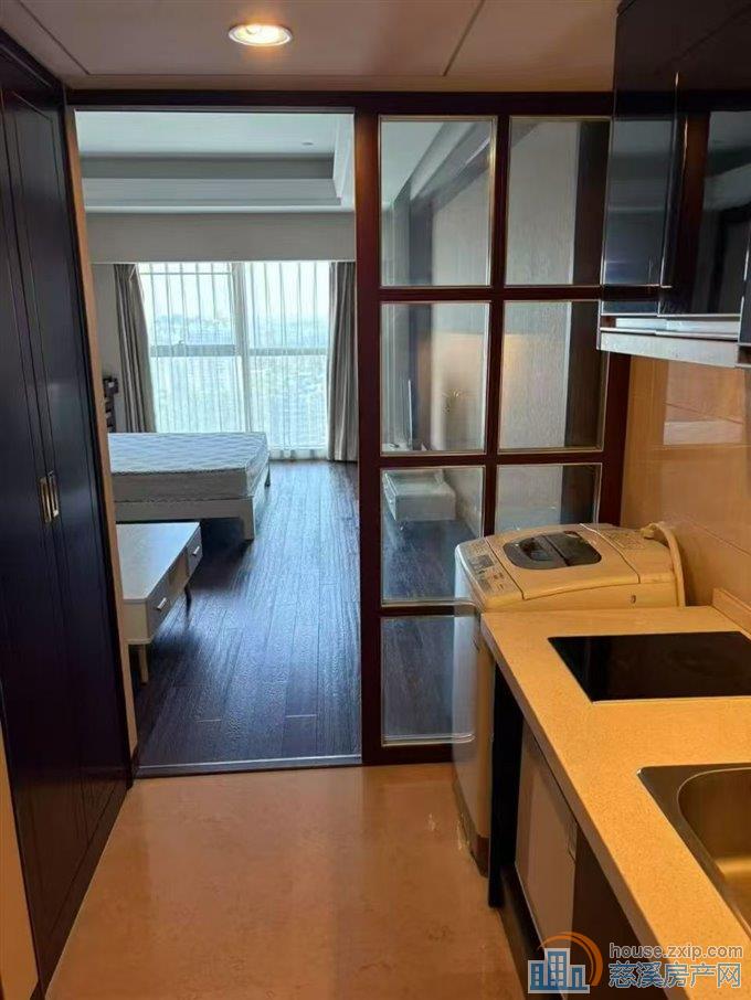 环球酒店伯爵公馆 近上林坊银泰慈溪市中心