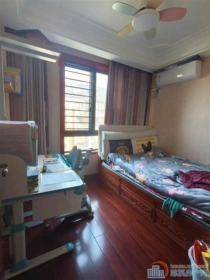 城市桃源 稀缺边套 三房精装126.8