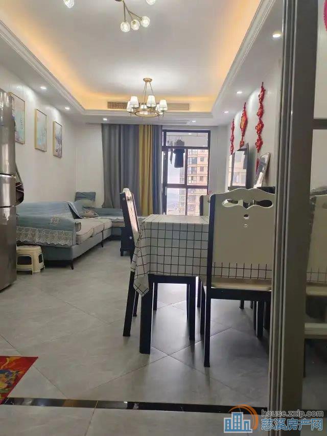 美莛花苑精装修100万