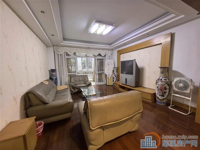 东兴苑南区 ZUI佳楼层 带车库 