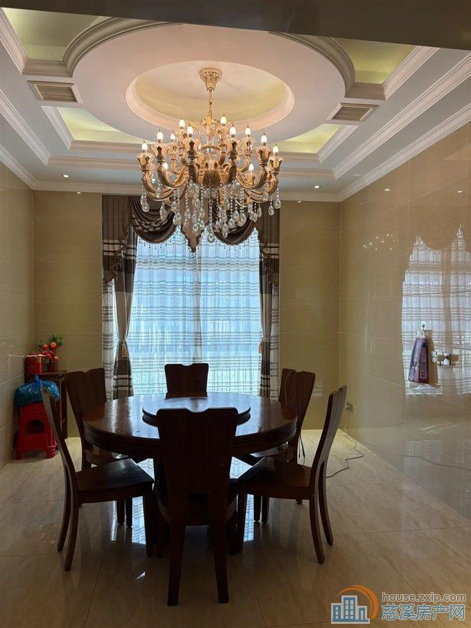 兴隆苑  三通三  精装修