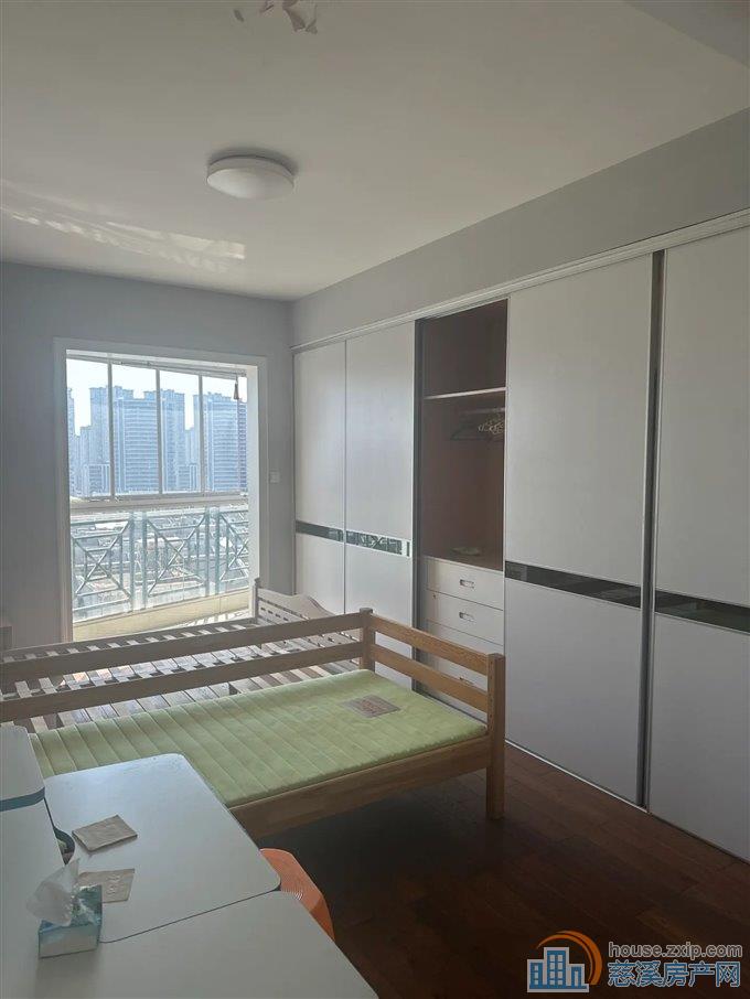 东方明珠城178平179.8万送双车位