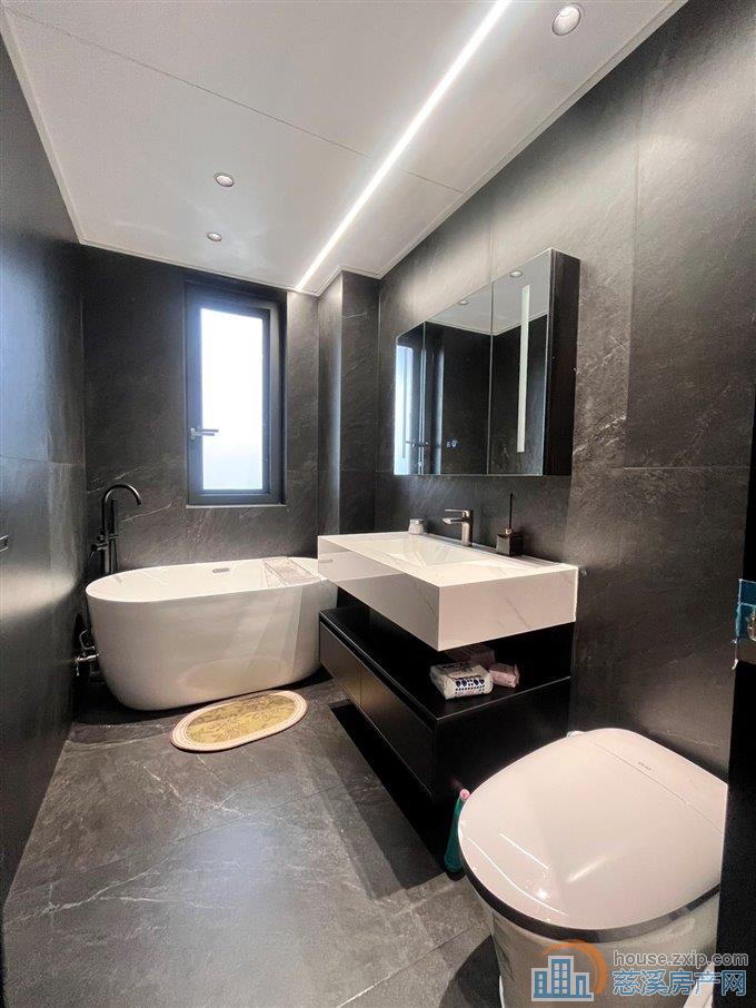 湖樾云著143平豪华装修