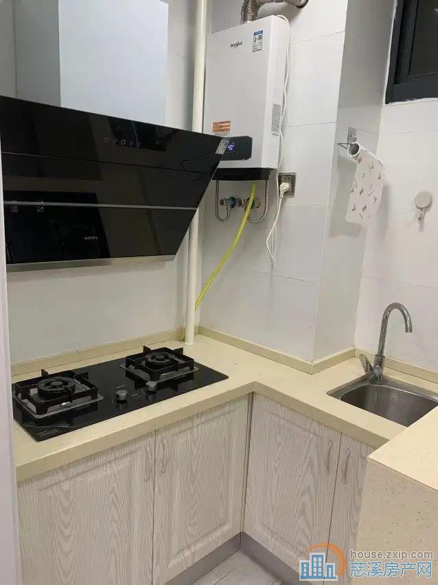 出租新潮塘北苑45平2000每月