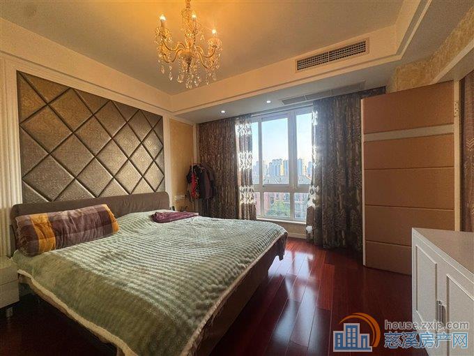 梵石花园 精装121平方121万洋房