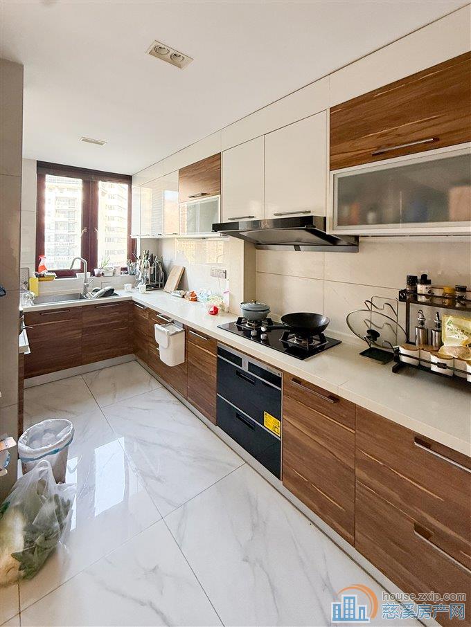 复地御溪雅苑170平228万精装双车位