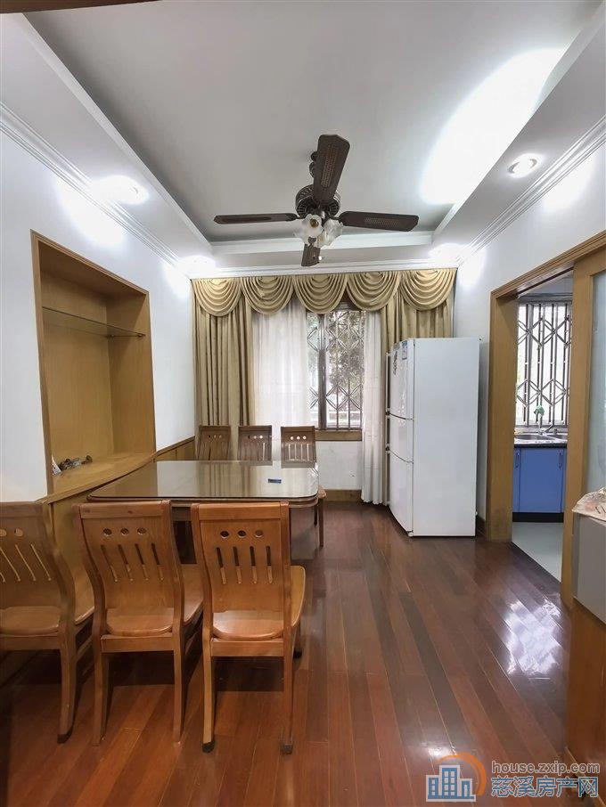 东兴苑南区 ZUI佳楼层 带车库 