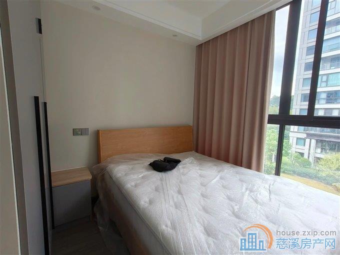 急卖精装洋房127平139.8万拎包入住