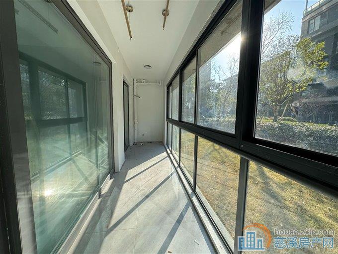 卓越湖樾云著花苑