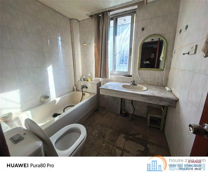 实验小学书包房 吉祥新村三区带车库