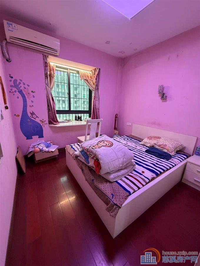 人和家园电梯洋房62平精装储