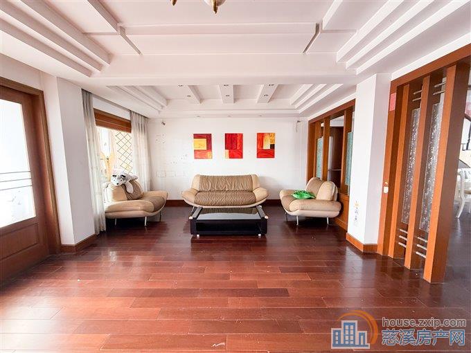 华泰苑 258平 152万 顶复 送阁楼