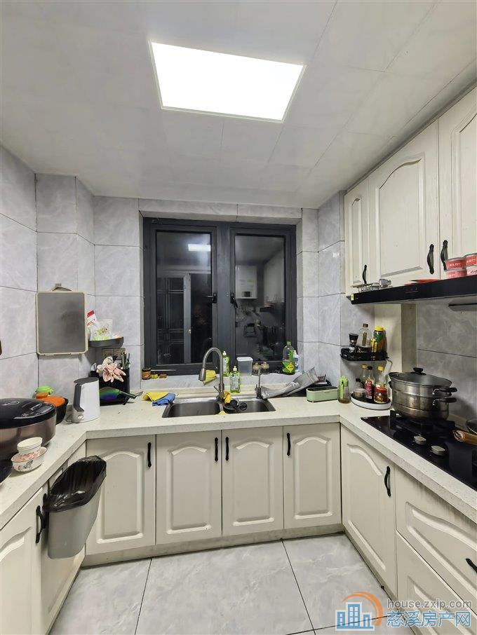 柏顿嘉园 精装118平116.8万带车位