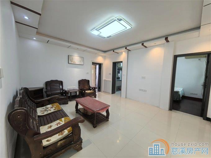 人和家园 精装92平方105万无在读