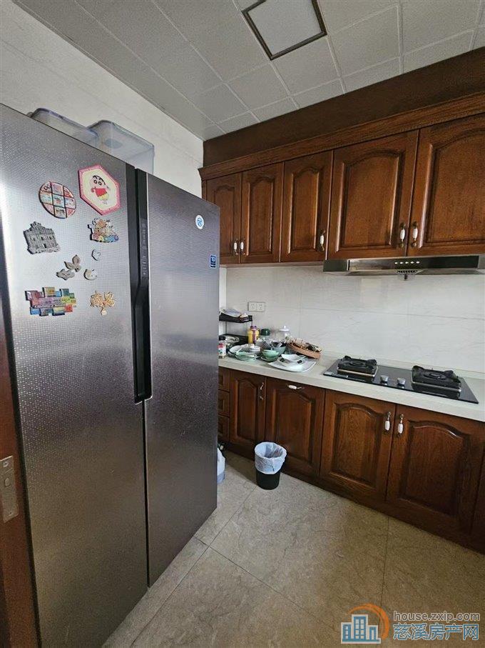 梵石花园豪装140平136.8万