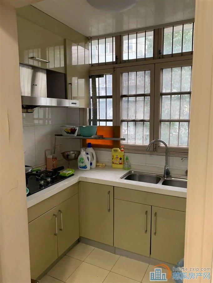 城东新村 1楼 精装 上林XQ