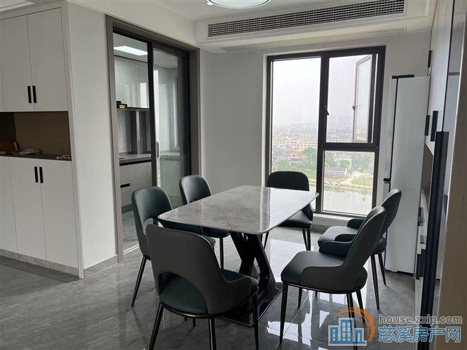 檀悦府124平黄金楼层豪装230.8万