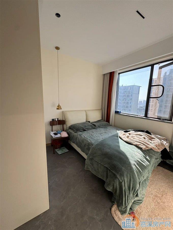 泊蔚里 150平265万 精装好楼层