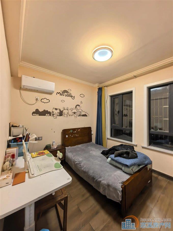 柏顿嘉园118平116.8万 带车位精装