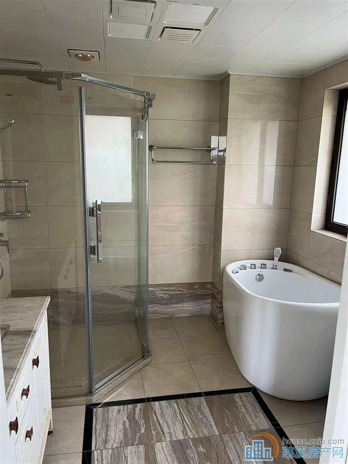 保利天悦湾花苑 精装修 带车位