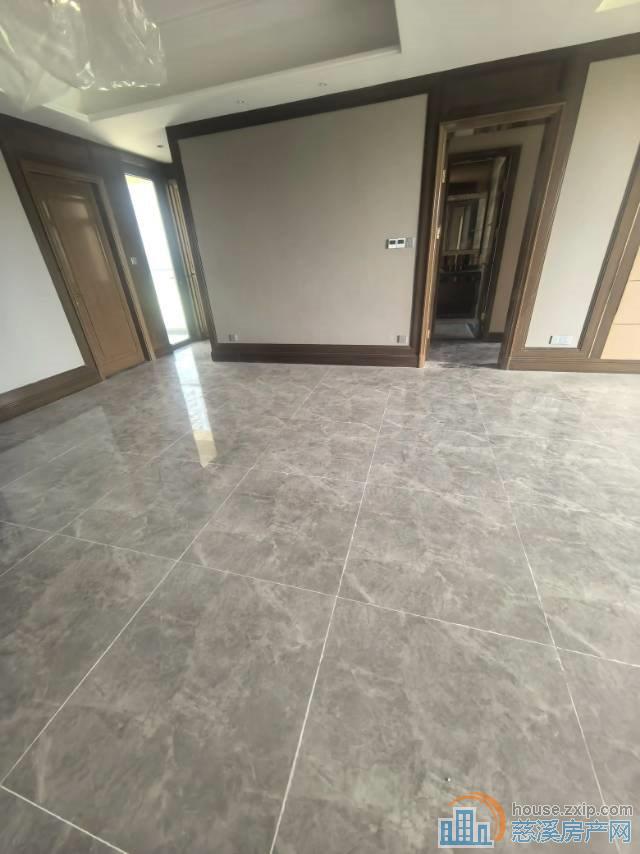 恒大河悦府洋房 精装130平116.8万