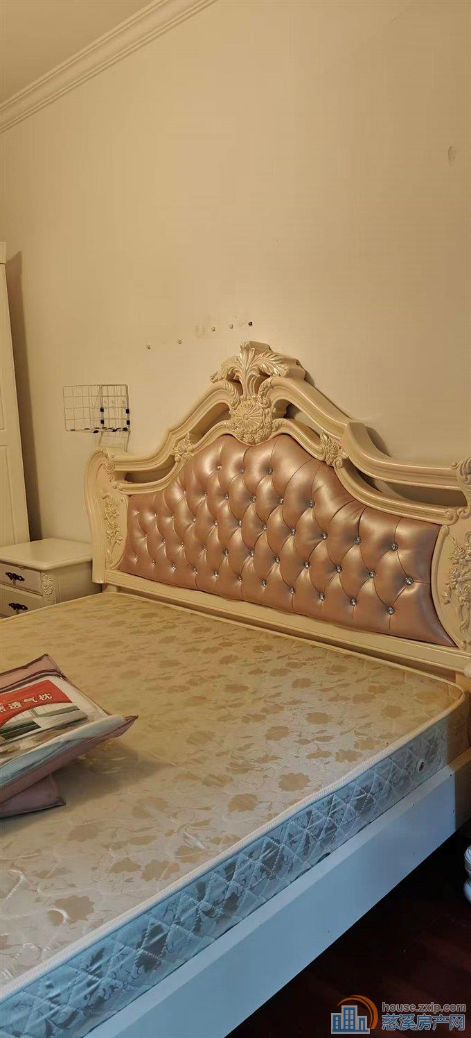 枫华富地1楼2室一厅1卫直接