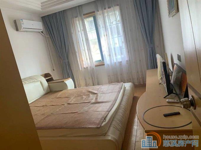 慈溪山庄74平精装4楼带储藏室可读书