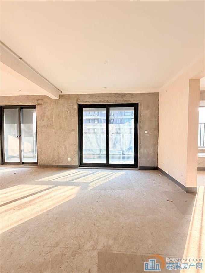 急卖上东辰府95平155万带车位包税