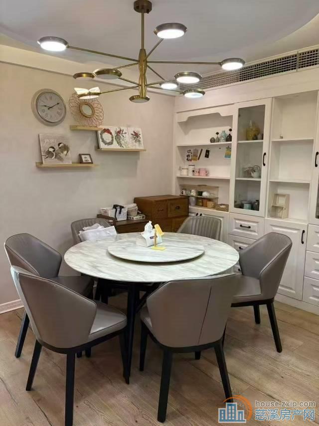 峙山庄园楼层佳128平朝南豪装128万