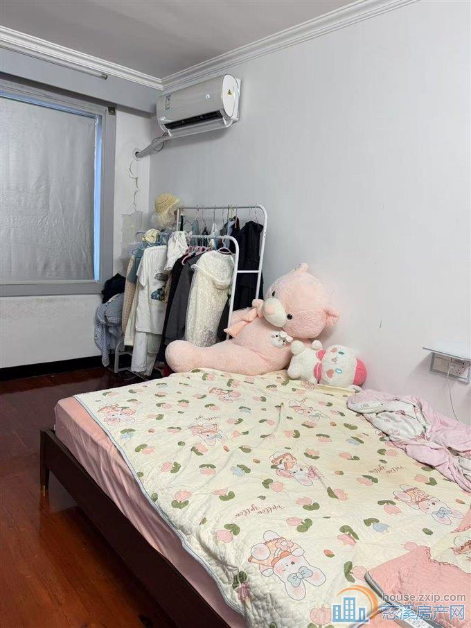 新城中心89平+架空层16平精装直接房源