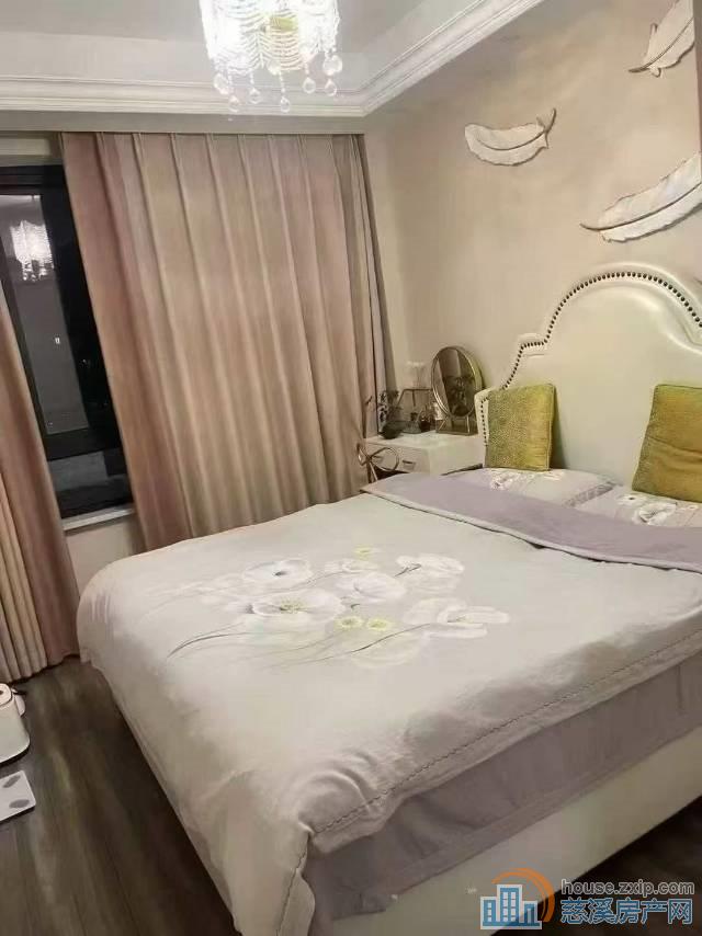 新潮塘南苑60平豪装中间层车位89万