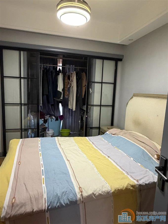 峙山庄园 精装三室 97平方 中上楼层