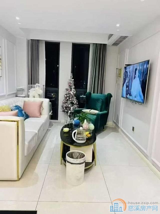 新潮塘南苑60平豪装中间层车位89万