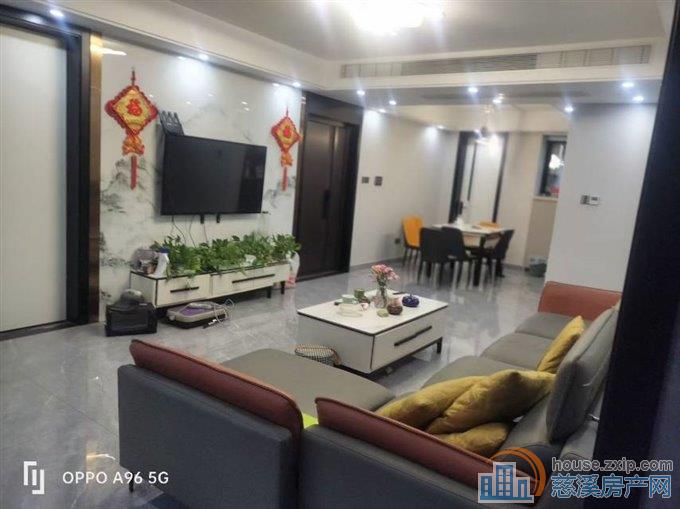 双喜紫园143平楼层佳精装168万满2年