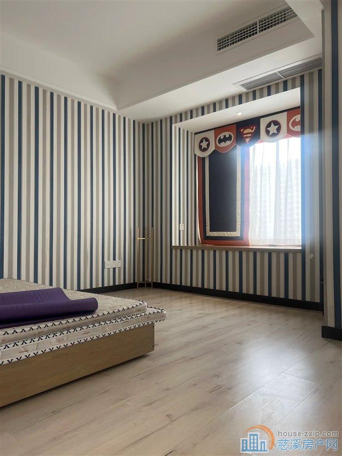 复地一期 精装184平方全屋地暖 带车位