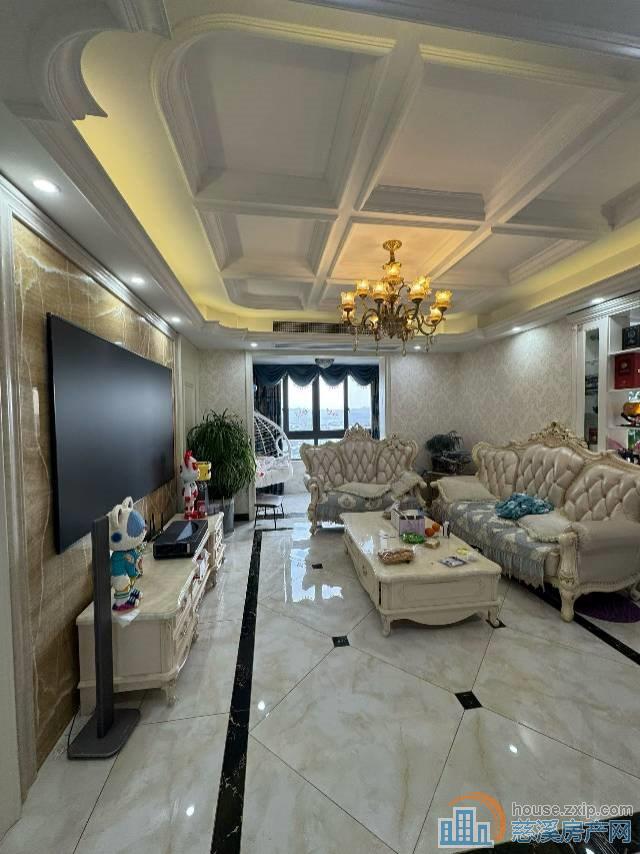 祥生祥园顶复241平豪装带机械车位