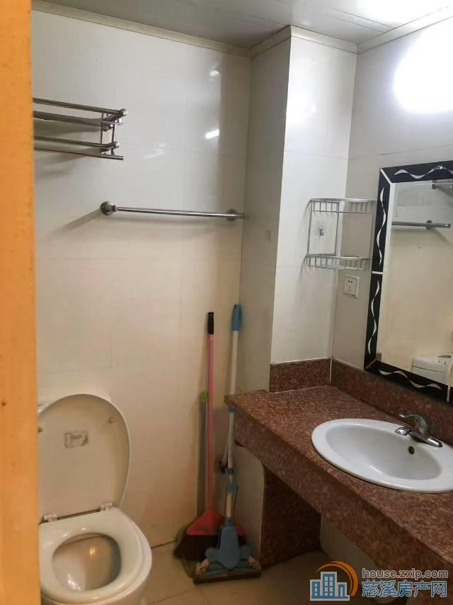 丽晶大厦61平一室一厅一卫一厨精装