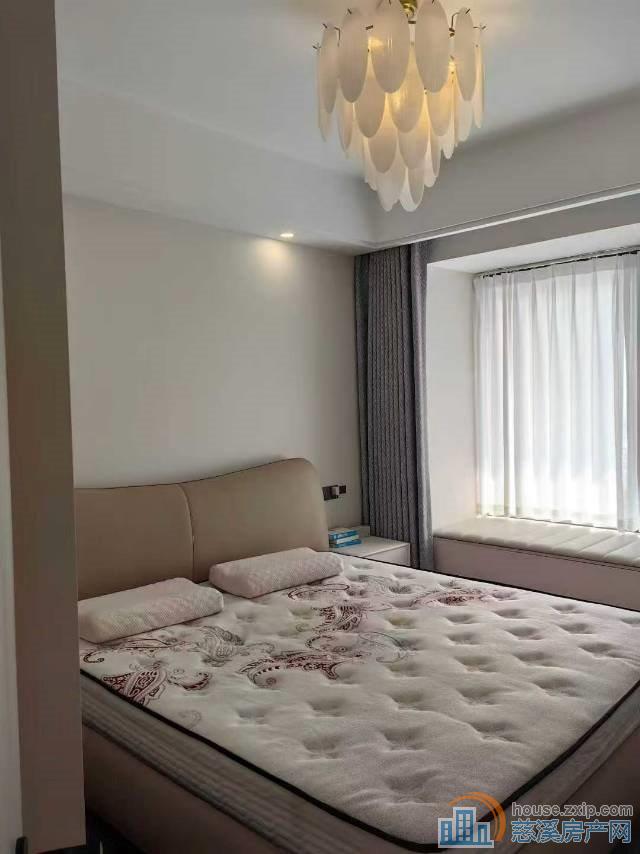 蔚蓝云图洋房85平3室精装98.8万