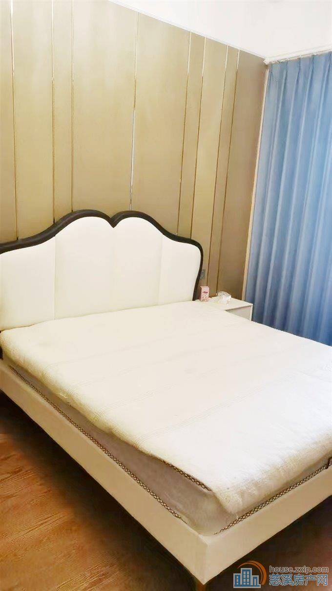 恒大河悦府洋房带花园三室两卫直接钥匙在