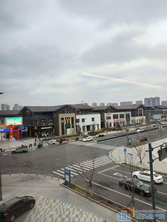 檀府东区 新河坊紧挨 双车位整租6800