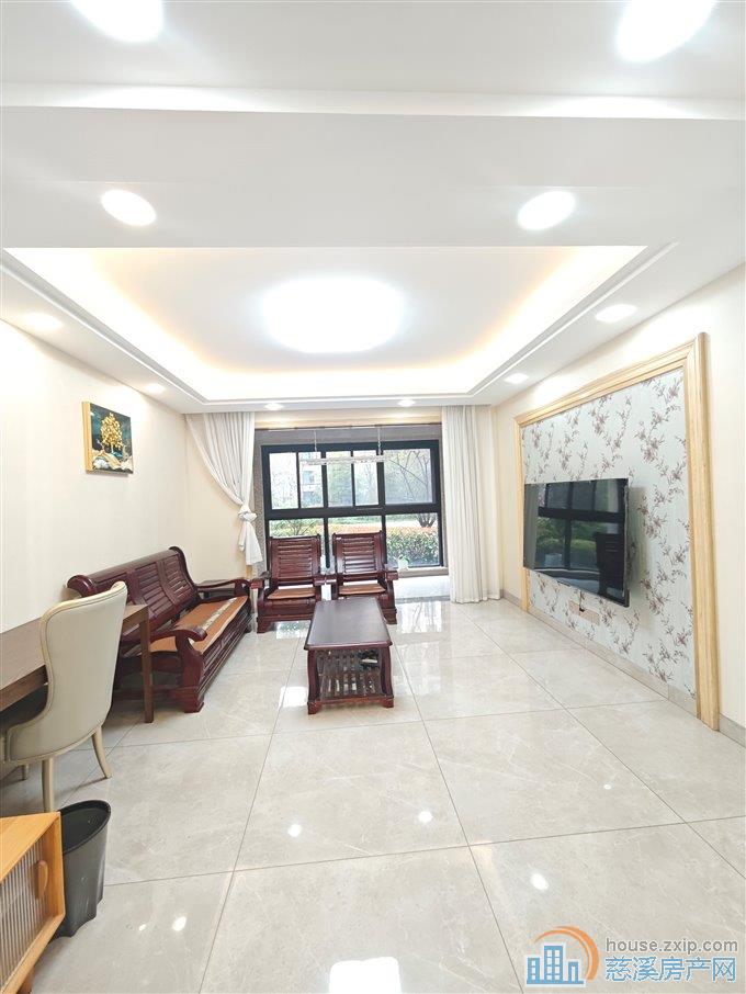 中交盛湖美庐两室两厅两卫首次出租精装直接