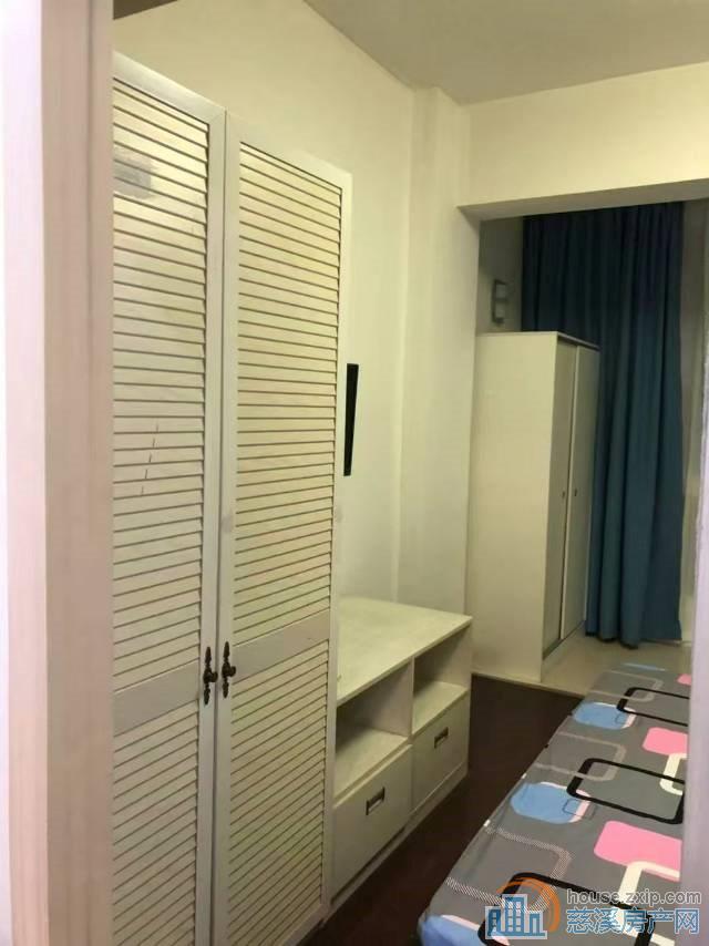 丽晶大厦61平一室一厅一卫一厨精装