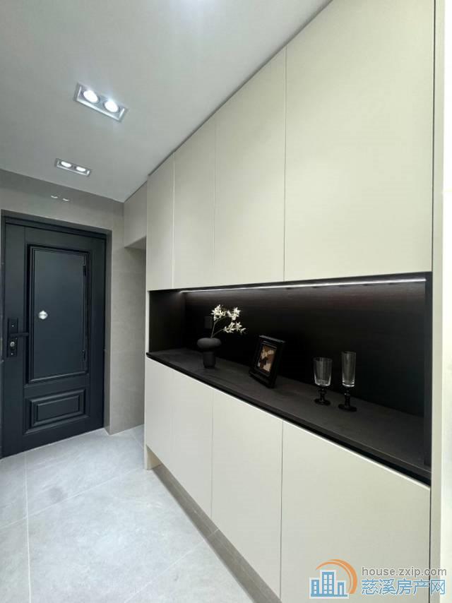 富丽湾景苑电梯房楼层佳46平38.8万