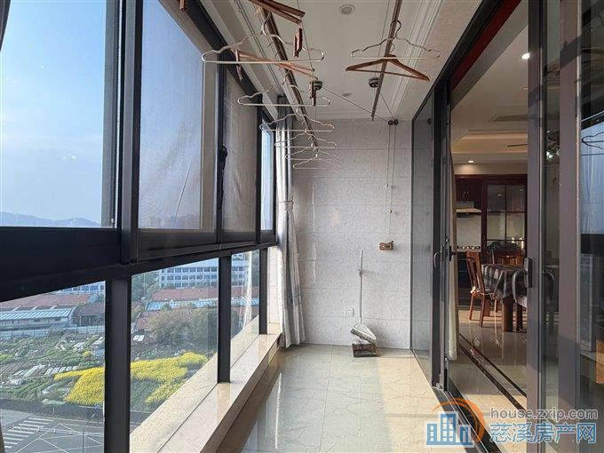 绿城诚园 精装147平169万 黄金楼层