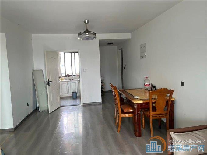 誉林府 精装三室   2900/月