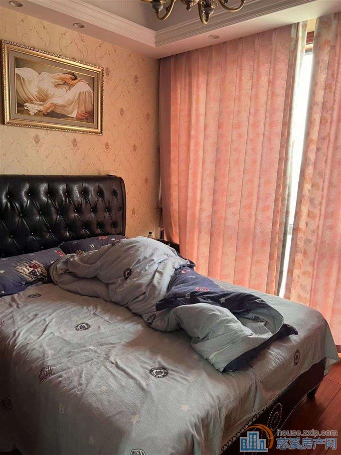  绿城诚园