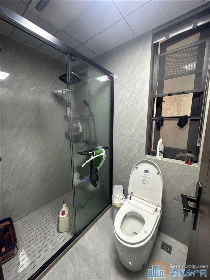 佳宁府120平全新精装朝南三间165万