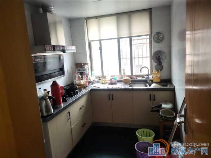 出售实验上林XQ房90平3楼122万