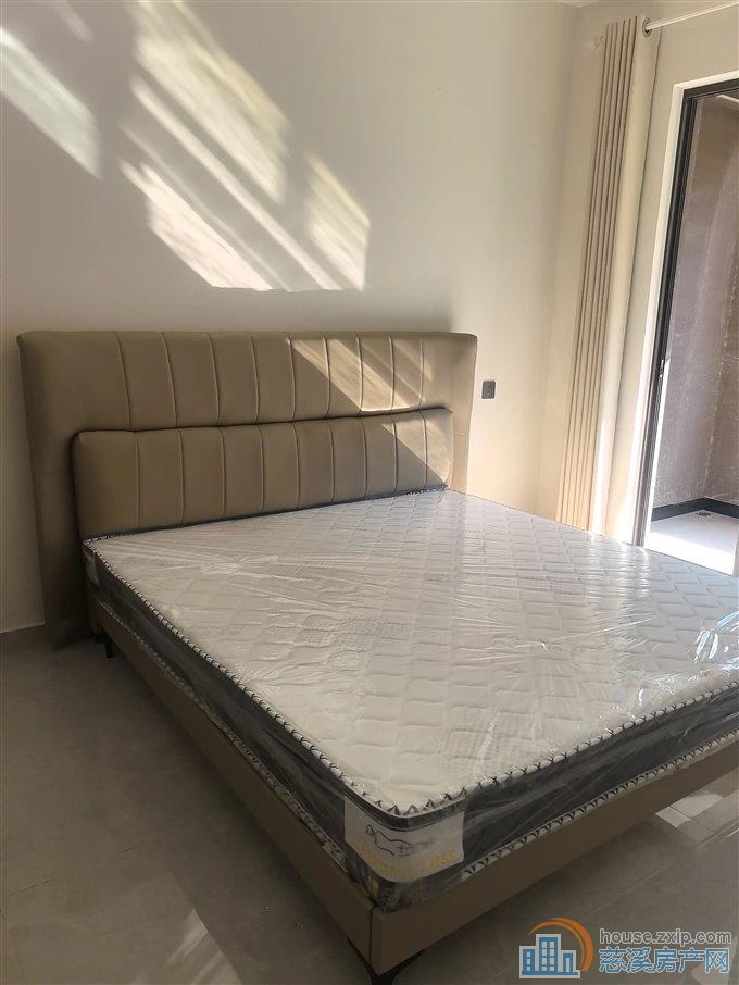  保利俯院江南北区