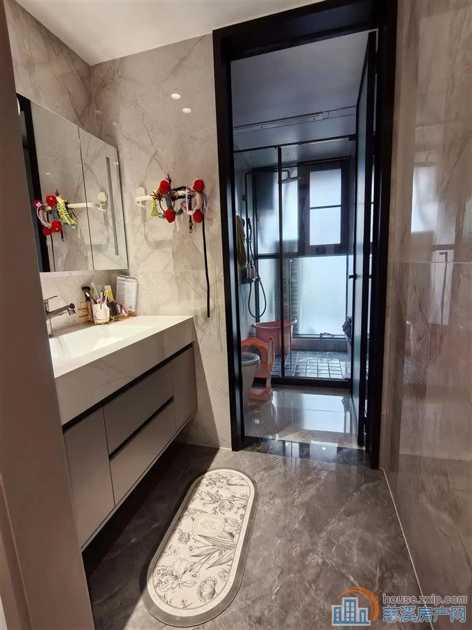 卓越湖樾云著花苑